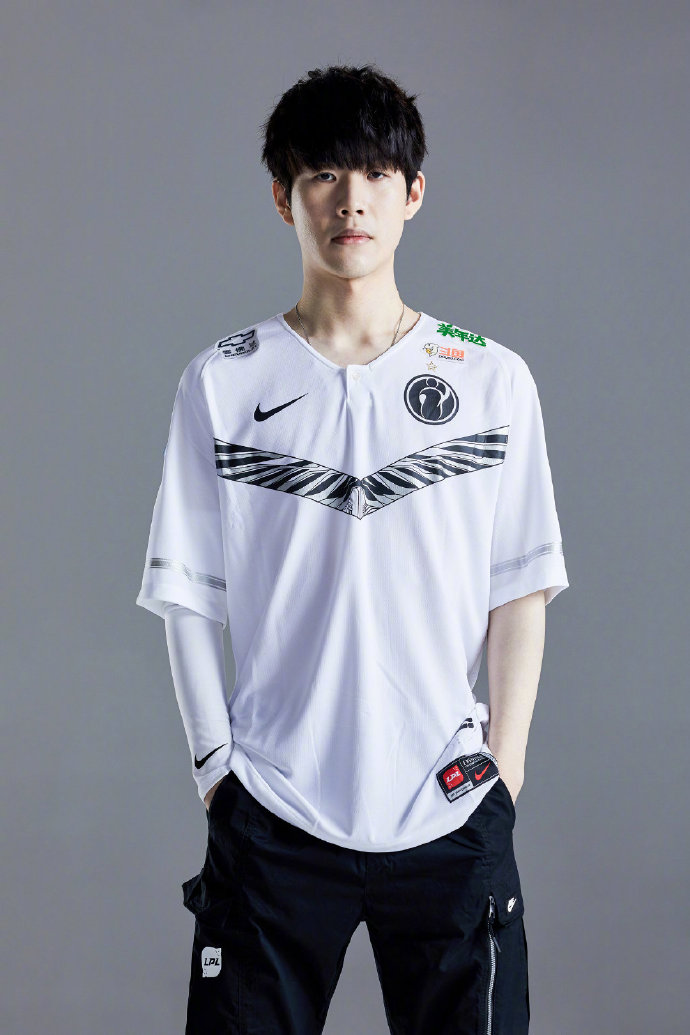 milkyway ：我作为新人登上LPL季后赛，目标是拿个冠军